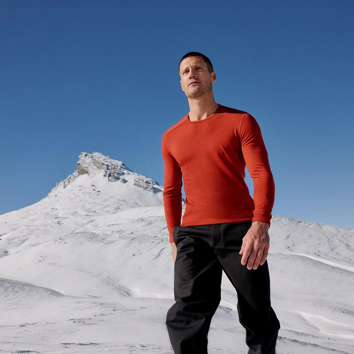 Men's 200 Oasis Long-Sleeve Crewe Thermal Top - Red - Image 6