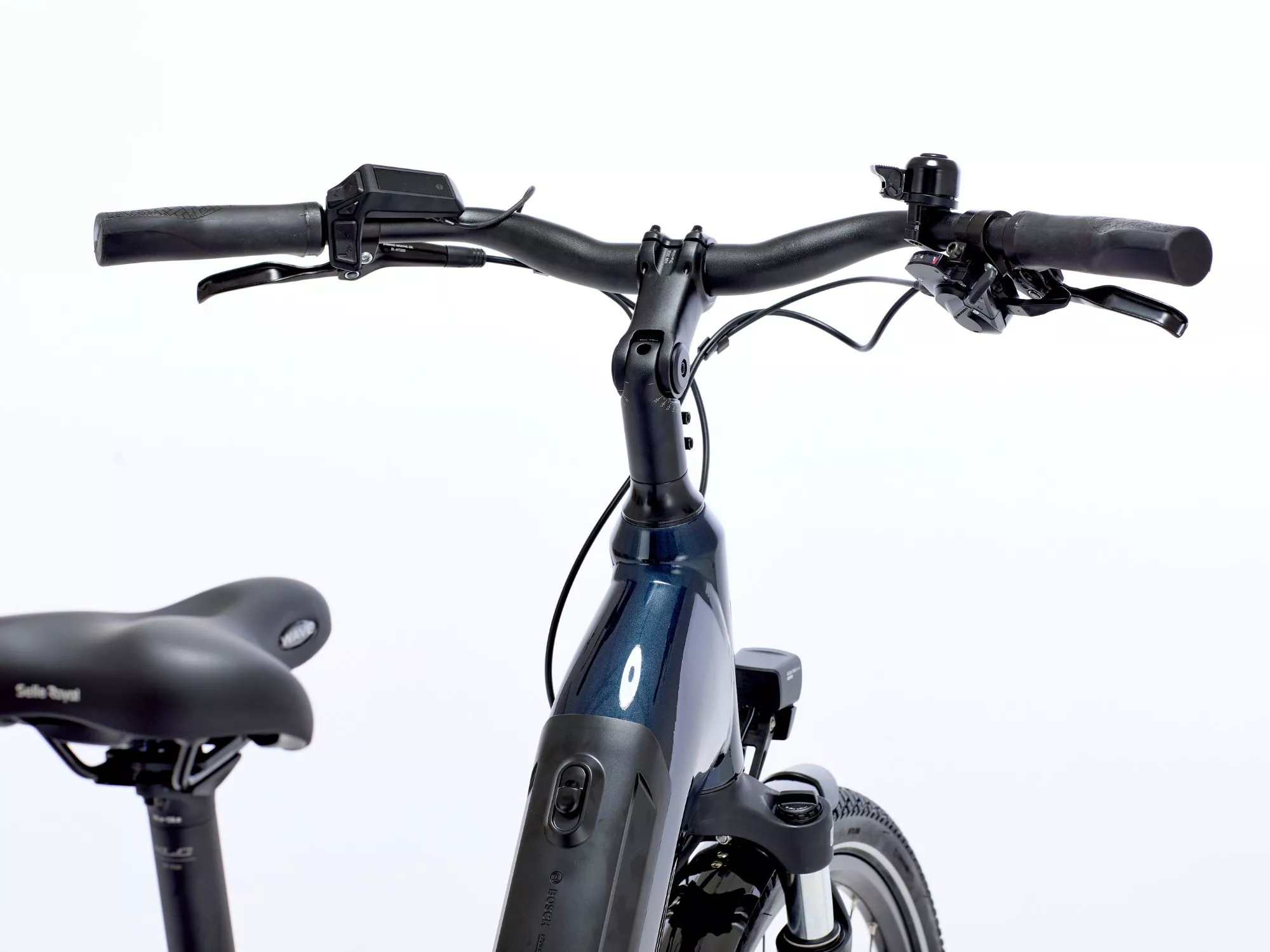 Motus Low Step Hub Gear Hybrid E-Bike - Blue - Image 6